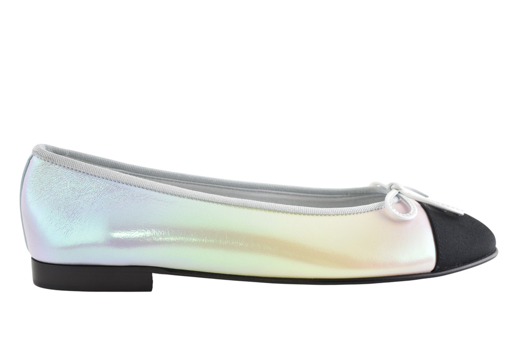 Chanel 26K Silver Multicolor Iridescent Black CC Logo Ballet Ballerina Flat 41